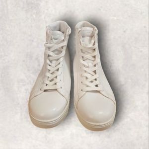 MICHAEL KORS Mens / Boys Keating  Leather High-Top Sneakers.